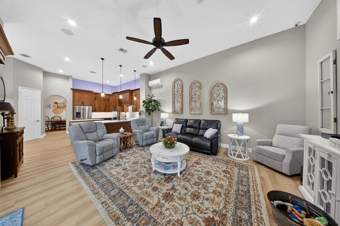 Family Room to Kitchen 2