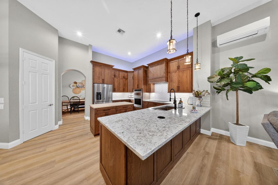 Kitchen 4
