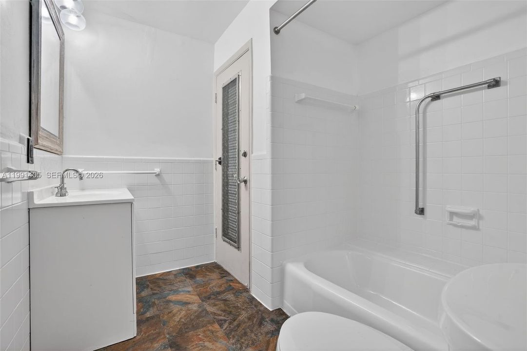For Sale: $390,000 (1 beds, 1 baths, 0 Square Feet)