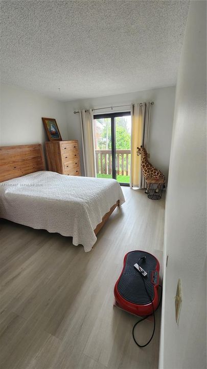 На продажу: $375,000 (3 спален, 2 ванн, 1550 Квадратных фут)