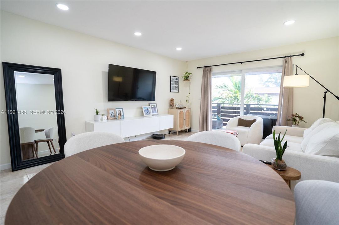Activo con contrato: $265,000 (1 camas, 1 baños, 665 Pies cuadrados)