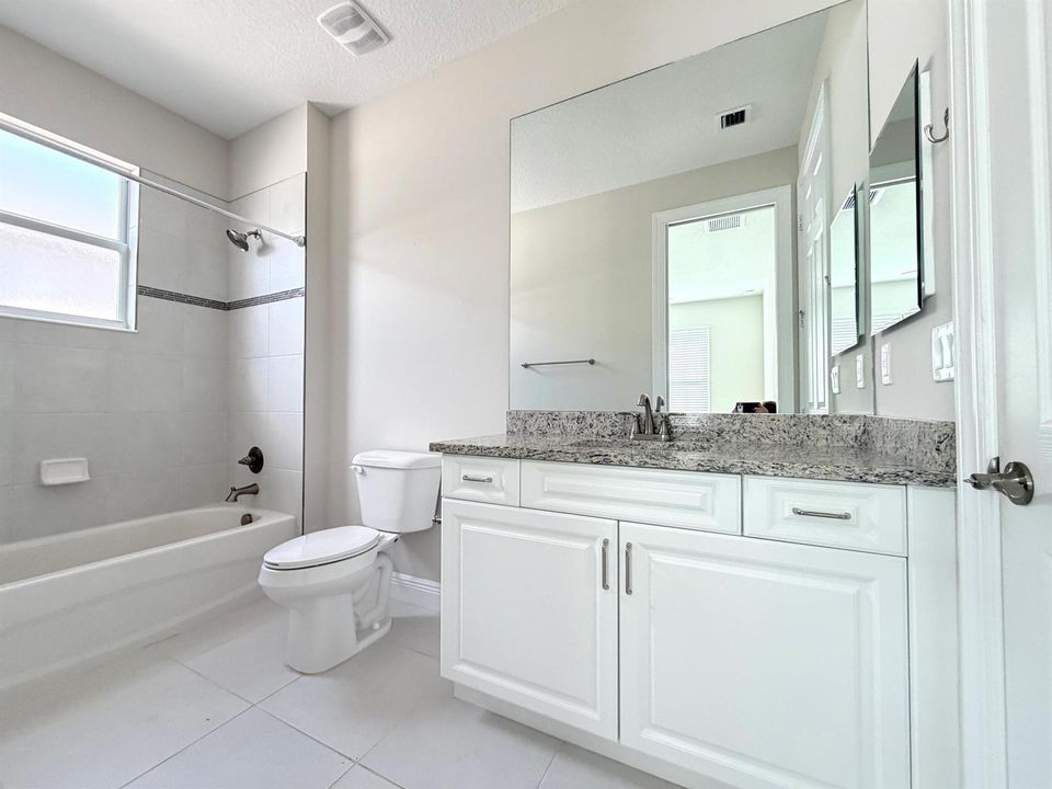 2nd Bathroom