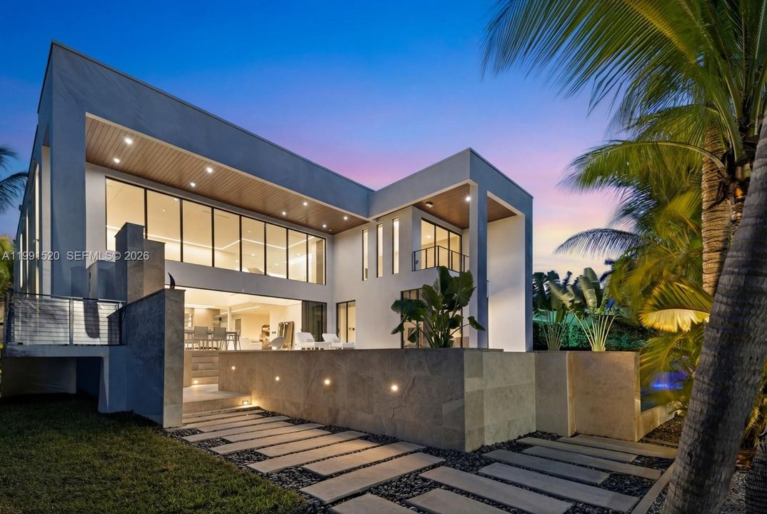 На продажу: $9,900,000 (6 спален, 6 ванн, 6902 Квадратных фут)