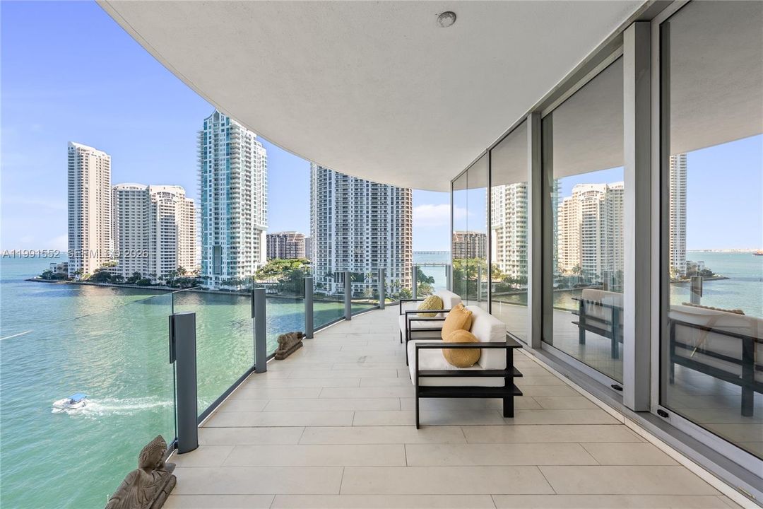 For Rent: $45,000 (4 beds, 4 baths, 3247 Square Feet)