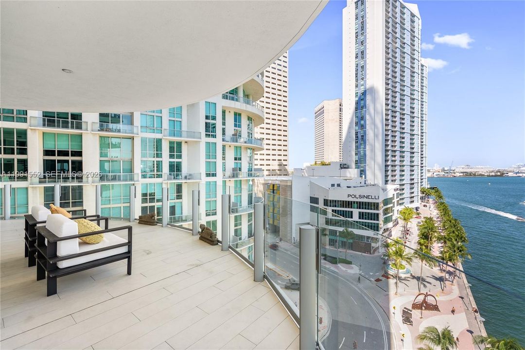 For Rent: $45,000 (4 beds, 4 baths, 3247 Square Feet)