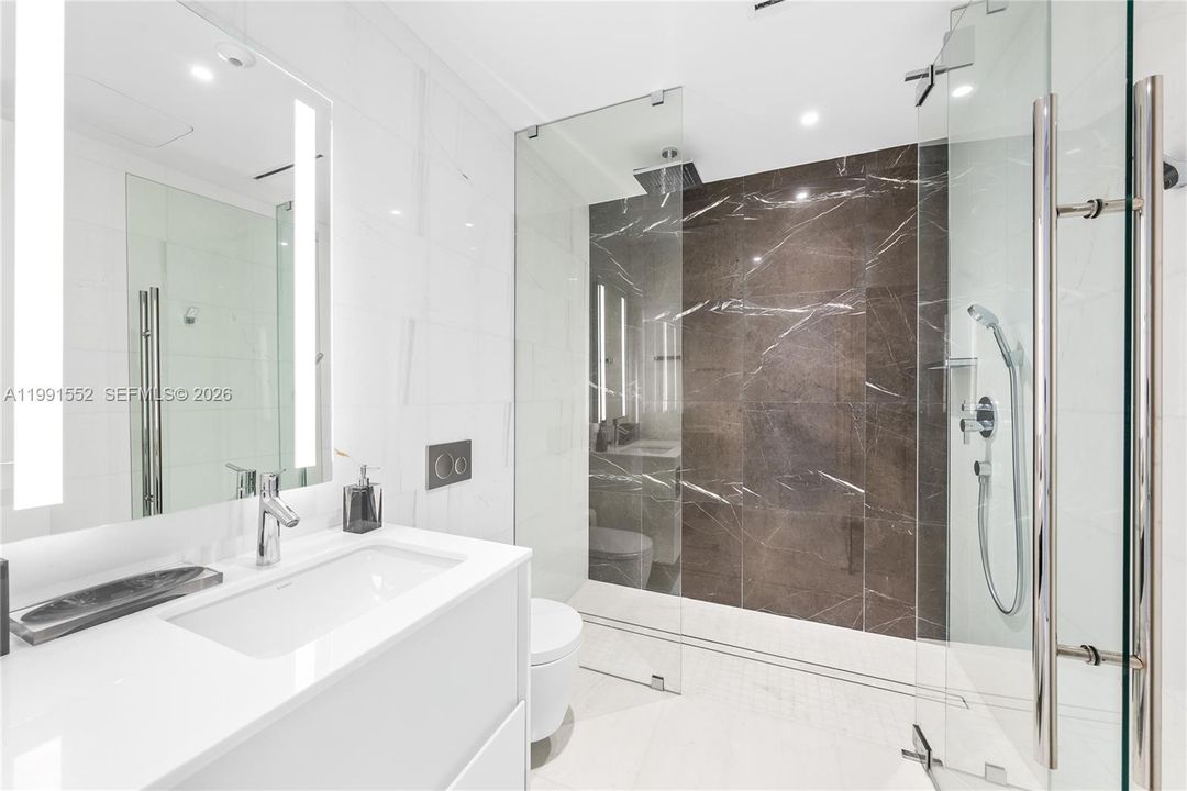 For Rent: $45,000 (4 beds, 4 baths, 3247 Square Feet)