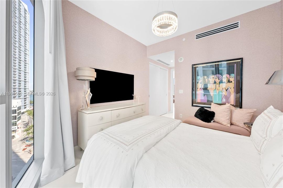 For Rent: $45,000 (4 beds, 4 baths, 3247 Square Feet)