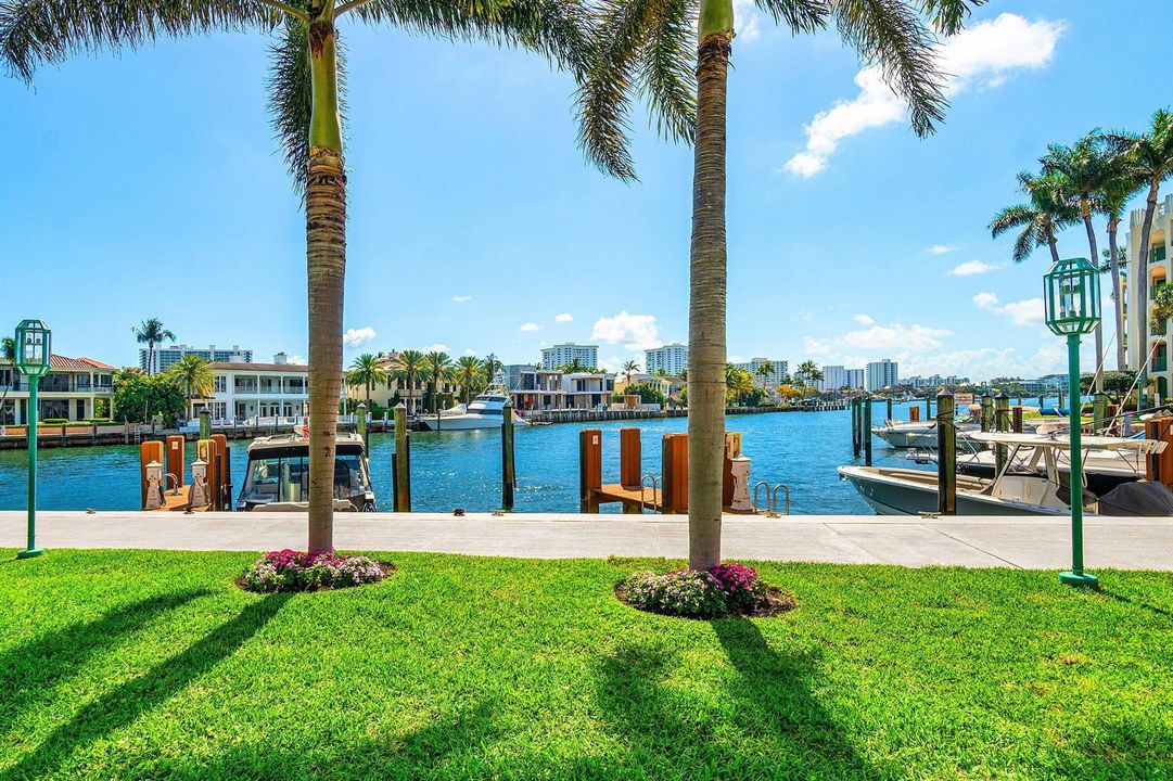 040-100Southeast5thAvenue-103-BocaRaton-