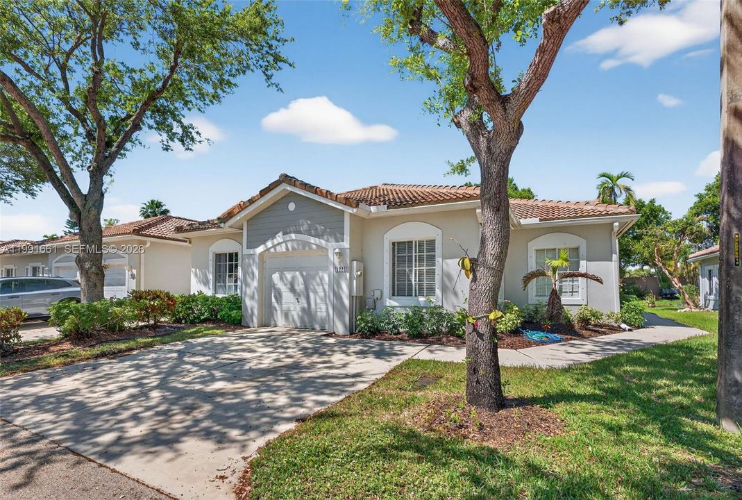 En Venta: $430,000 (3 camas, 2 baños, 1495 Pies cuadrados)