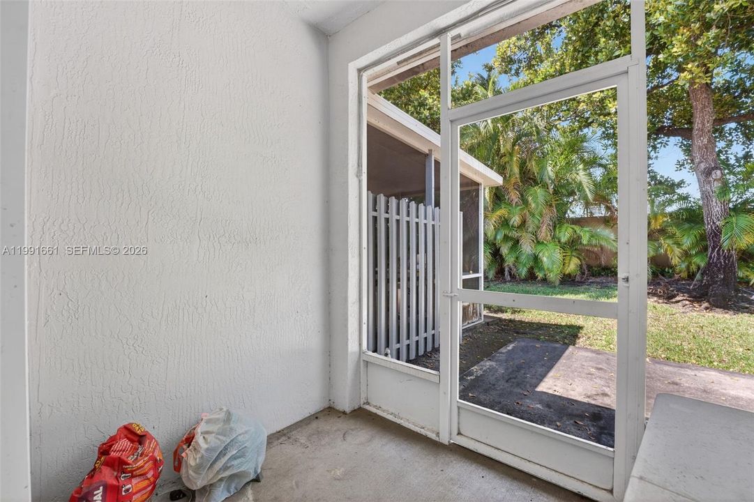 En Venta: $430,000 (3 camas, 2 baños, 1495 Pies cuadrados)