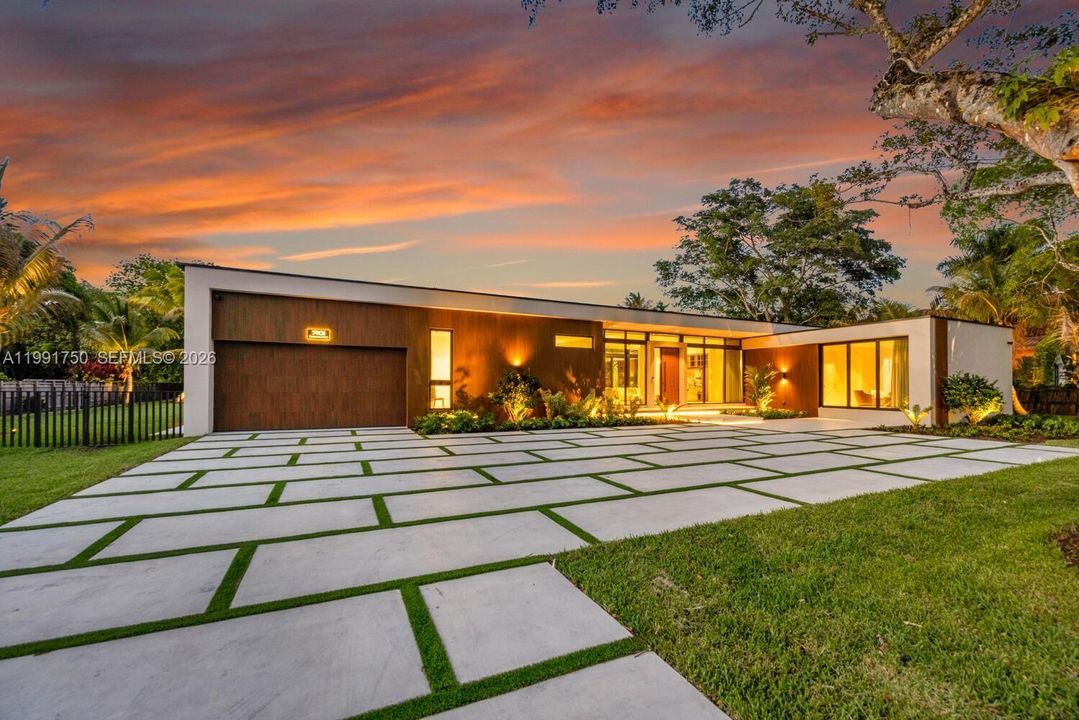 En Venta: $7,175,000 (7 camas, 7 baños, 6138 Pies cuadrados)