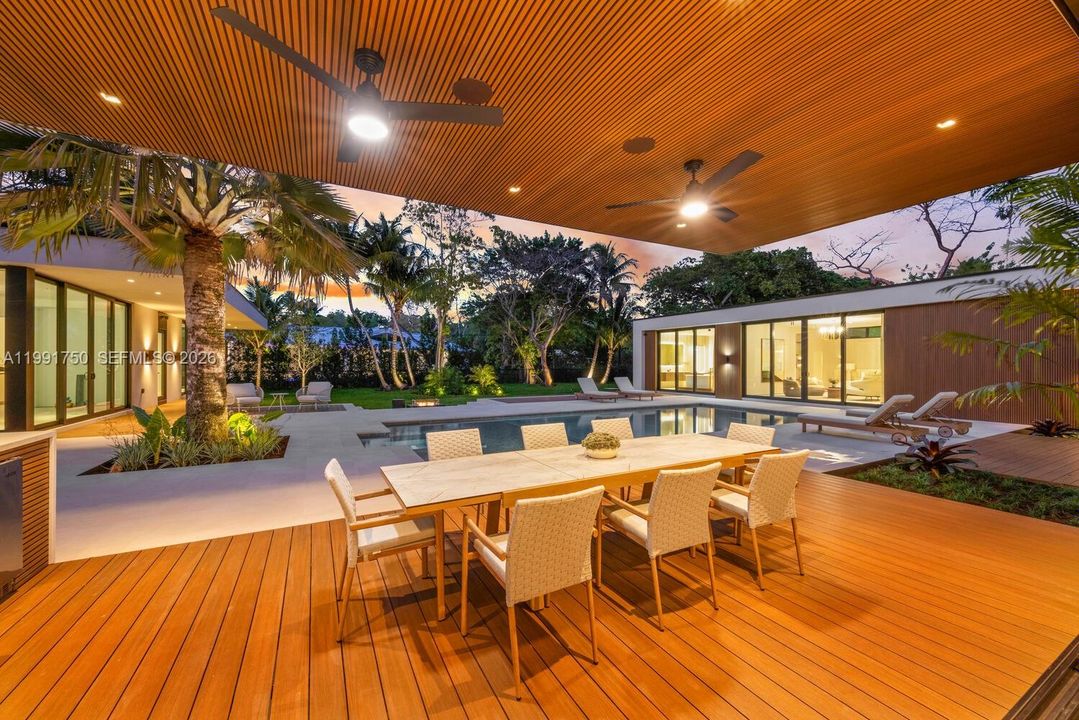 En Venta: $7,175,000 (7 camas, 7 baños, 6138 Pies cuadrados)