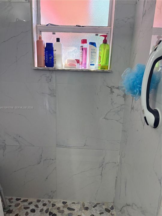 En Venta: $240,000 (2 camas, 1 baños, 0 Pies cuadrados)