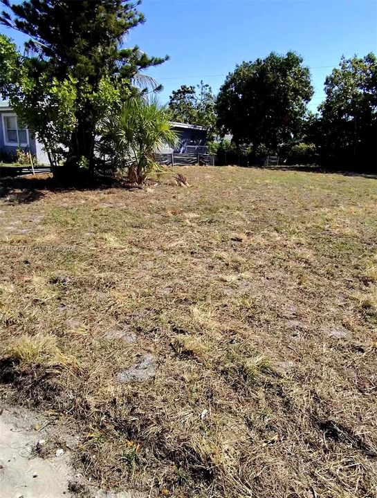 En Venta: $120,000 (0.16 acres)