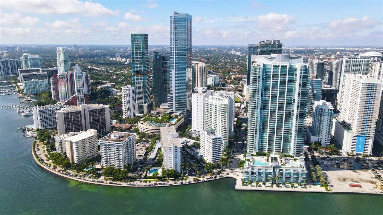 For Sale: $1,649,000 (2 beds, 3 baths, 1730 Square Feet)