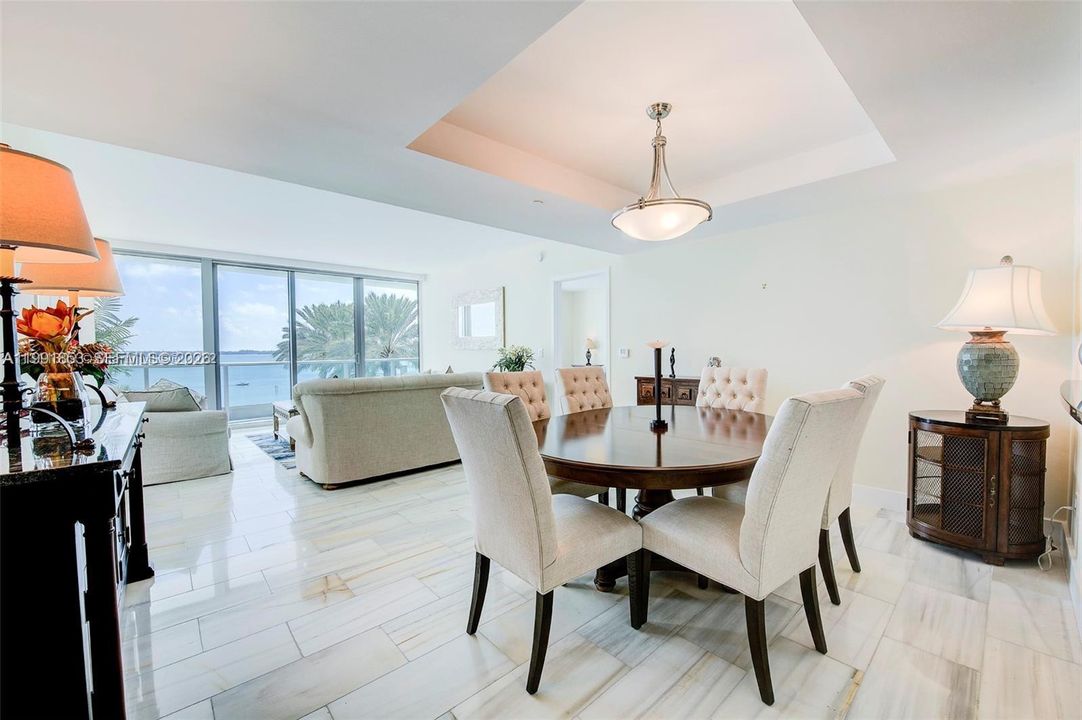 For Sale: $1,649,000 (2 beds, 3 baths, 1730 Square Feet)