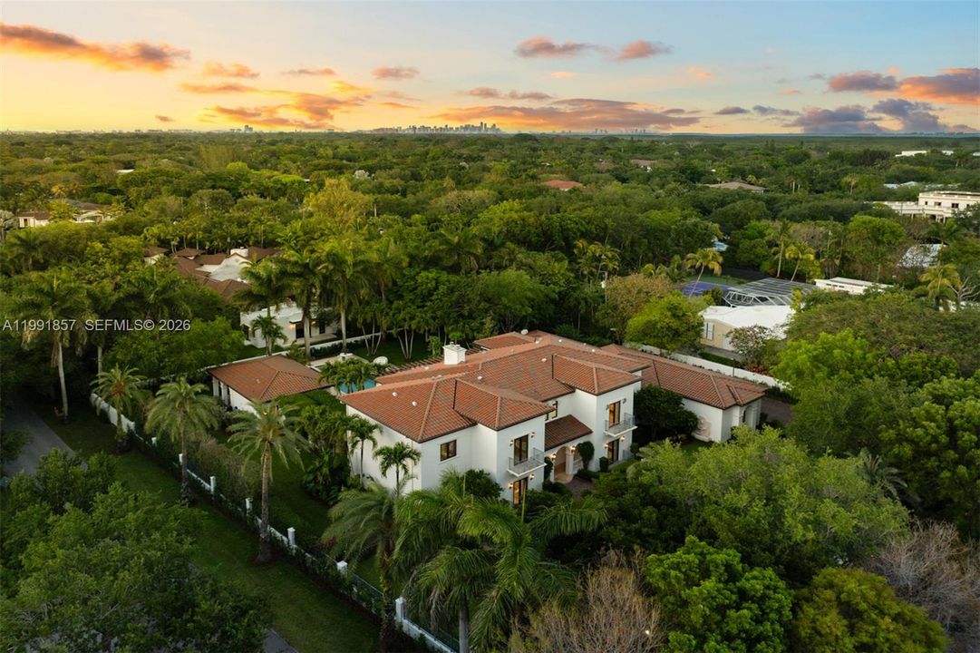 En Venta: $6,900,000 (9 camas, 9 baños, 8136 Pies cuadrados)
