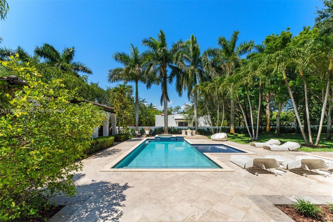 En Venta: $6,900,000 (9 camas, 9 baños, 8136 Pies cuadrados)