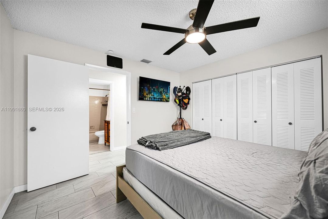 En Venta: $729,000 (0 camas, 0 baños, 1944 Pies cuadrados)