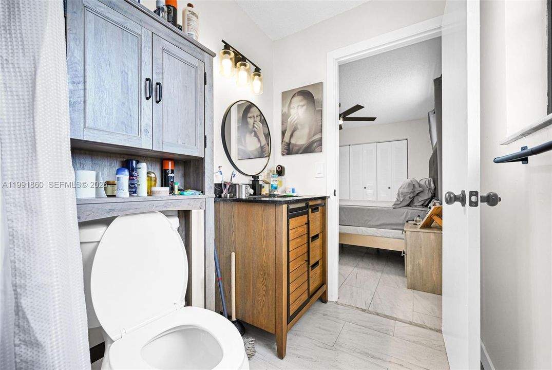 En Venta: $729,000 (0 camas, 0 baños, 1944 Pies cuadrados)