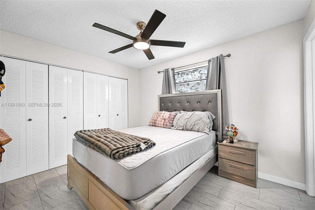 En Venta: $729,000 (0 camas, 0 baños, 1944 Pies cuadrados)