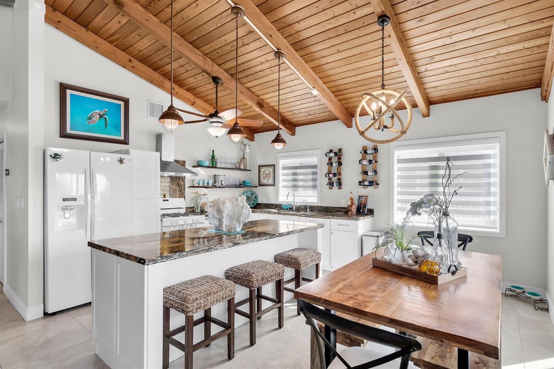 Kitchen/dining