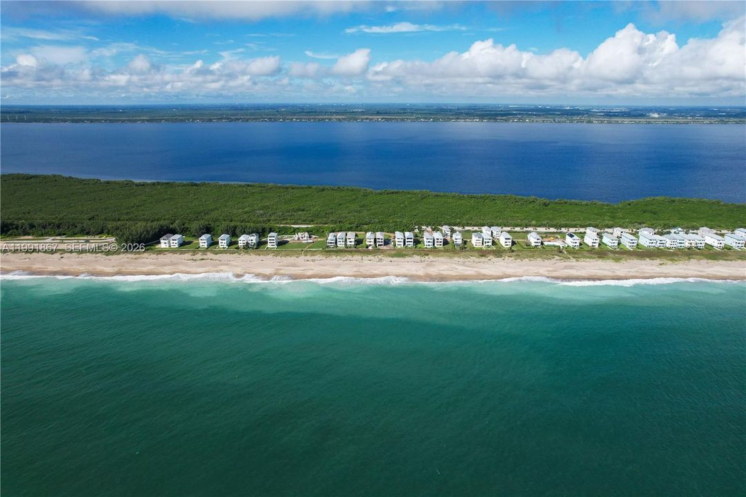 En Venta: $870,000 (0.12 acres)