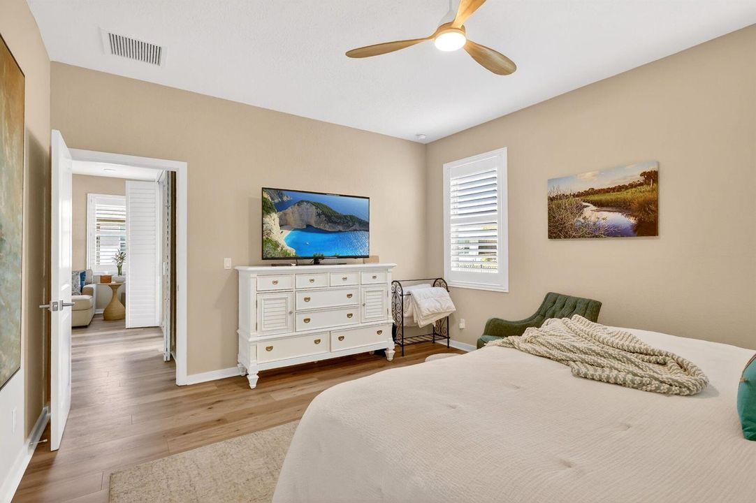 24-web-or-mls-5P1A9000