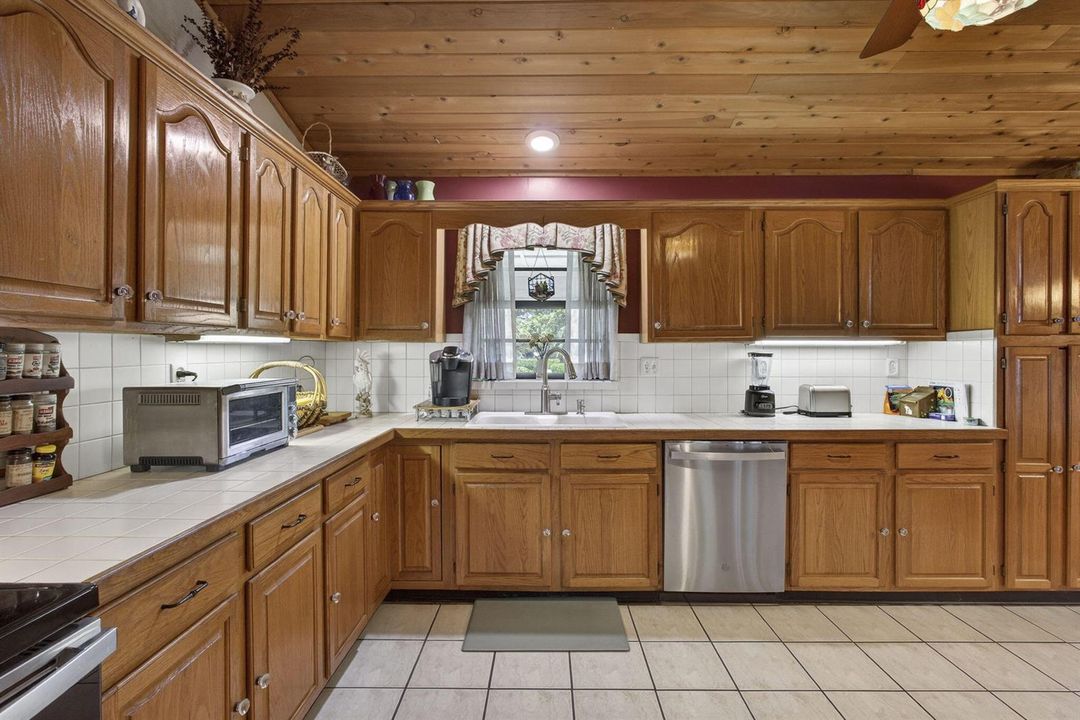 31-web-or-mls-Photo_637
