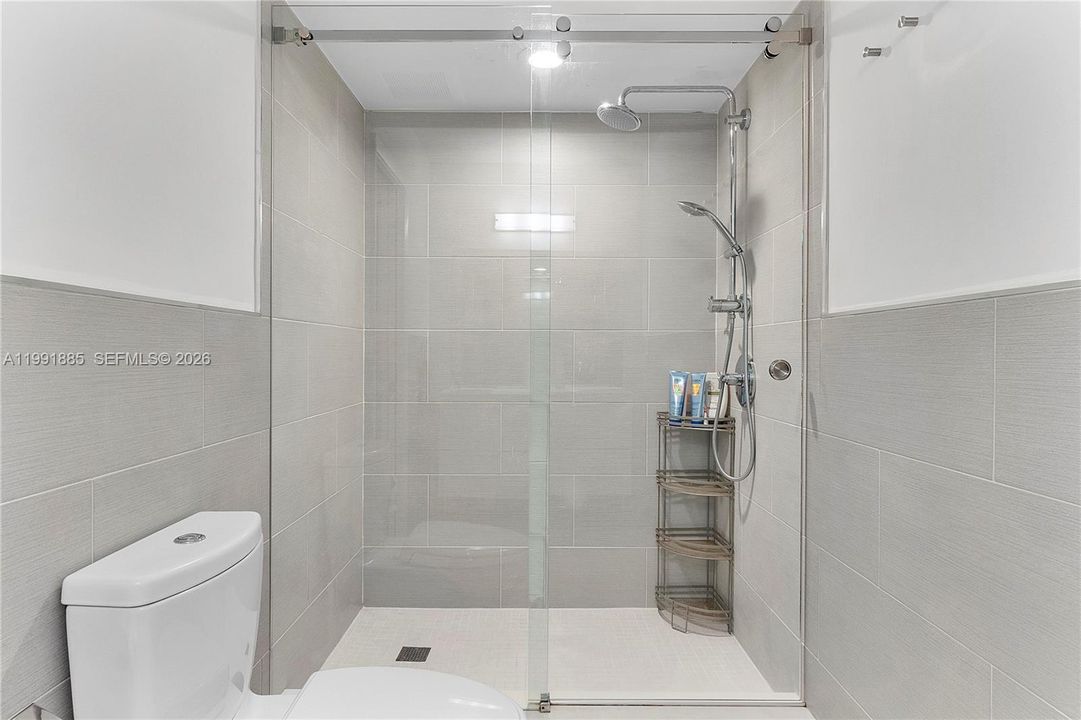 В аренду: $5,000 (3 спален, 2 ванн, 2150 Квадратных фут)