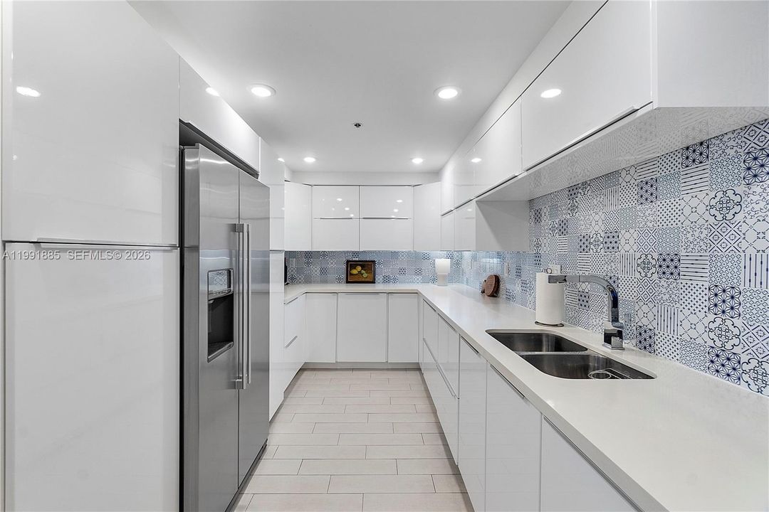 В аренду: $5,000 (3 спален, 2 ванн, 2150 Квадратных фут)