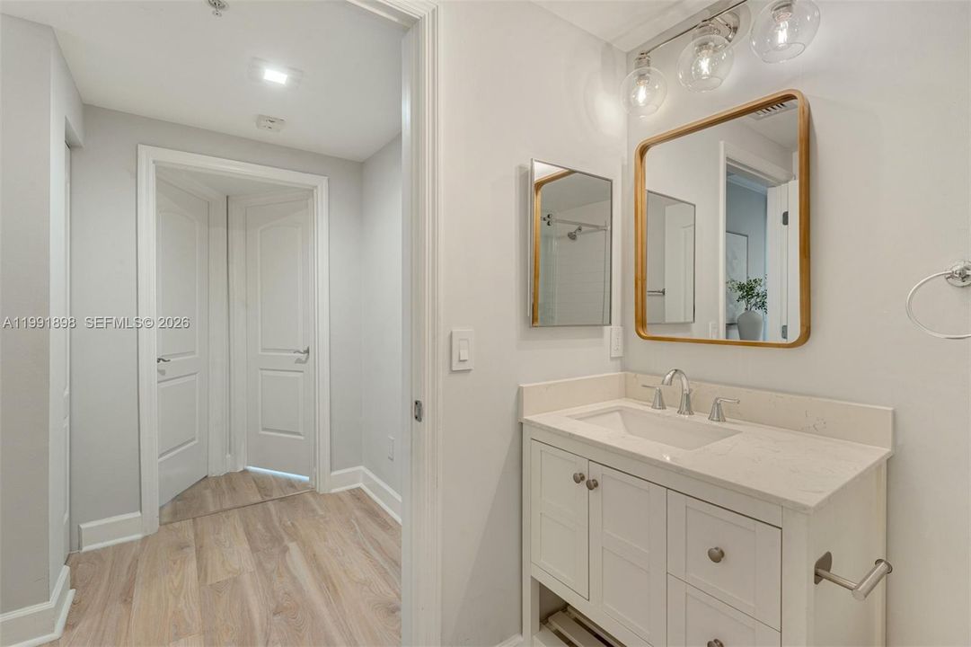 For Sale: $950,000 (4 beds, 2 baths, 1864 Square Feet)