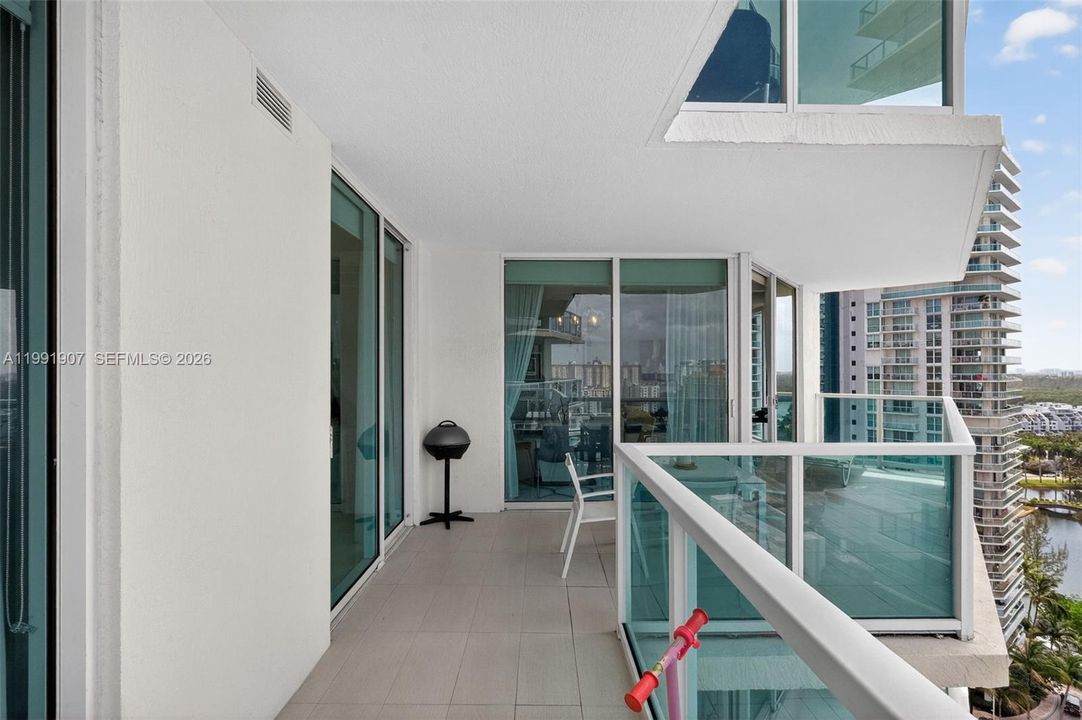 Active With Contract: $849,000 (3 beds, 2 baths, 1458 Square Feet)