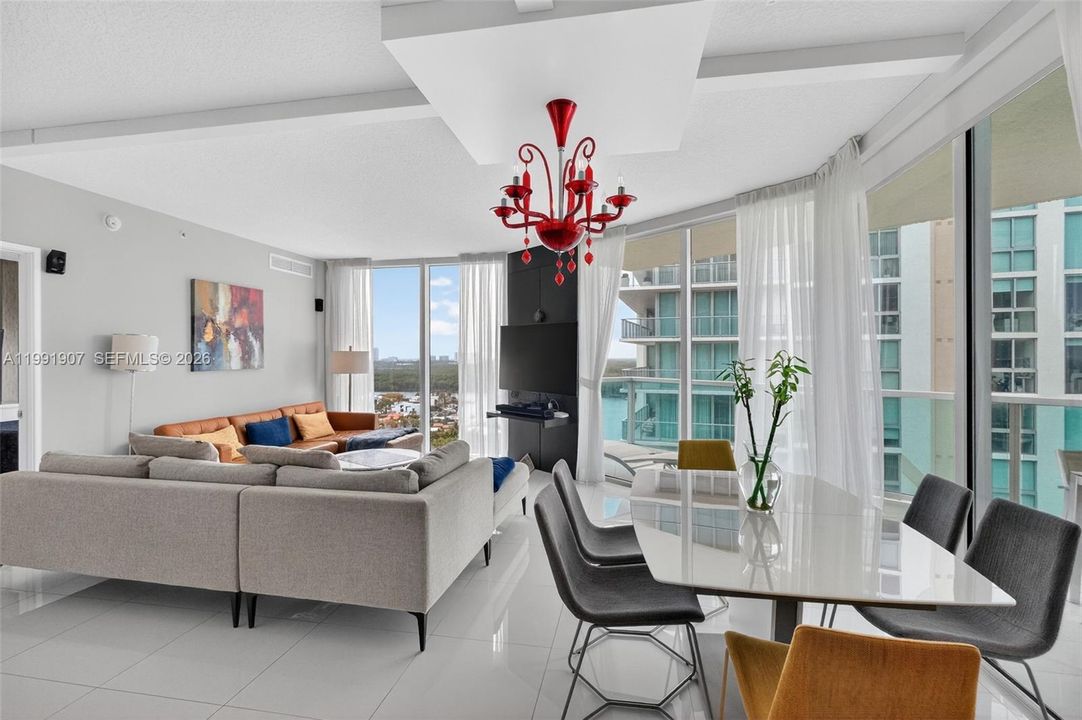 Active With Contract: $849,000 (3 beds, 2 baths, 1458 Square Feet)
