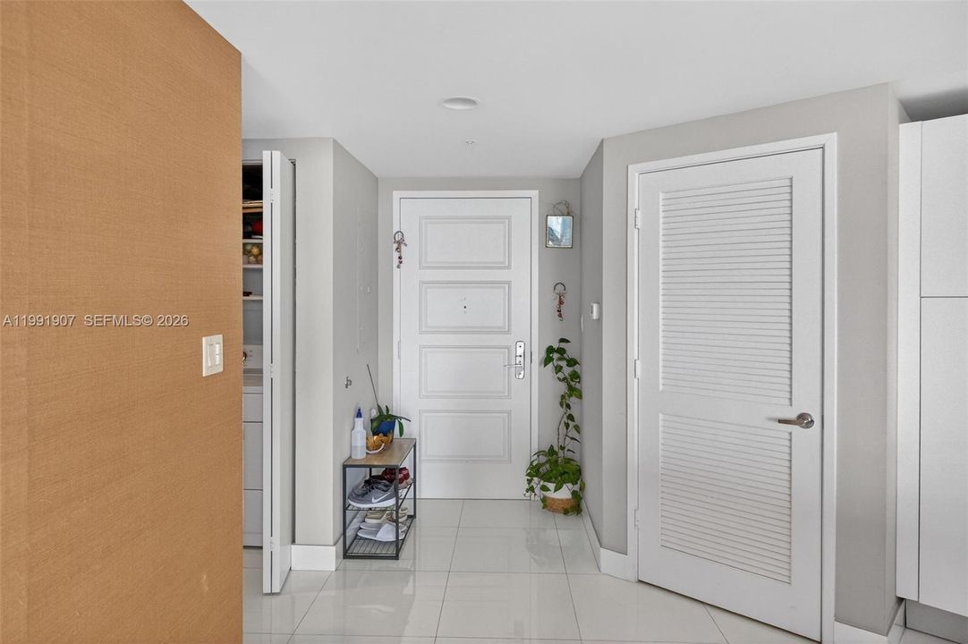 Active With Contract: $849,000 (3 beds, 2 baths, 1458 Square Feet)