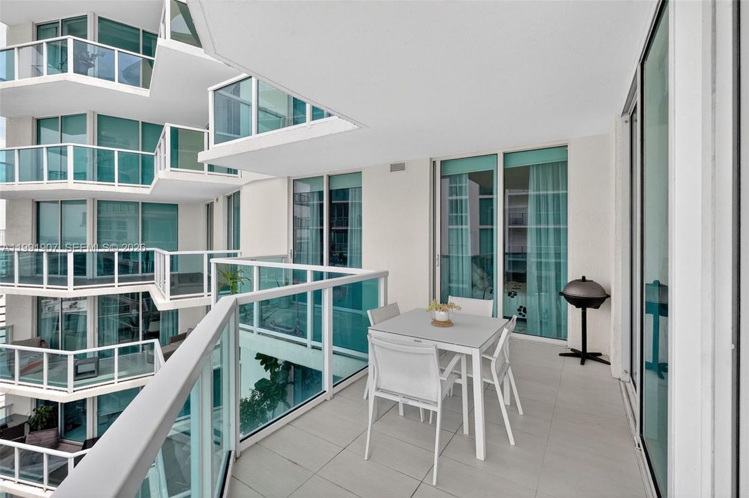 Active With Contract: $849,000 (3 beds, 2 baths, 1458 Square Feet)