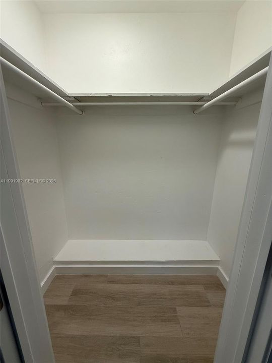Active With Contract: $2,200 (2 beds, 2 baths, 850 Square Feet)