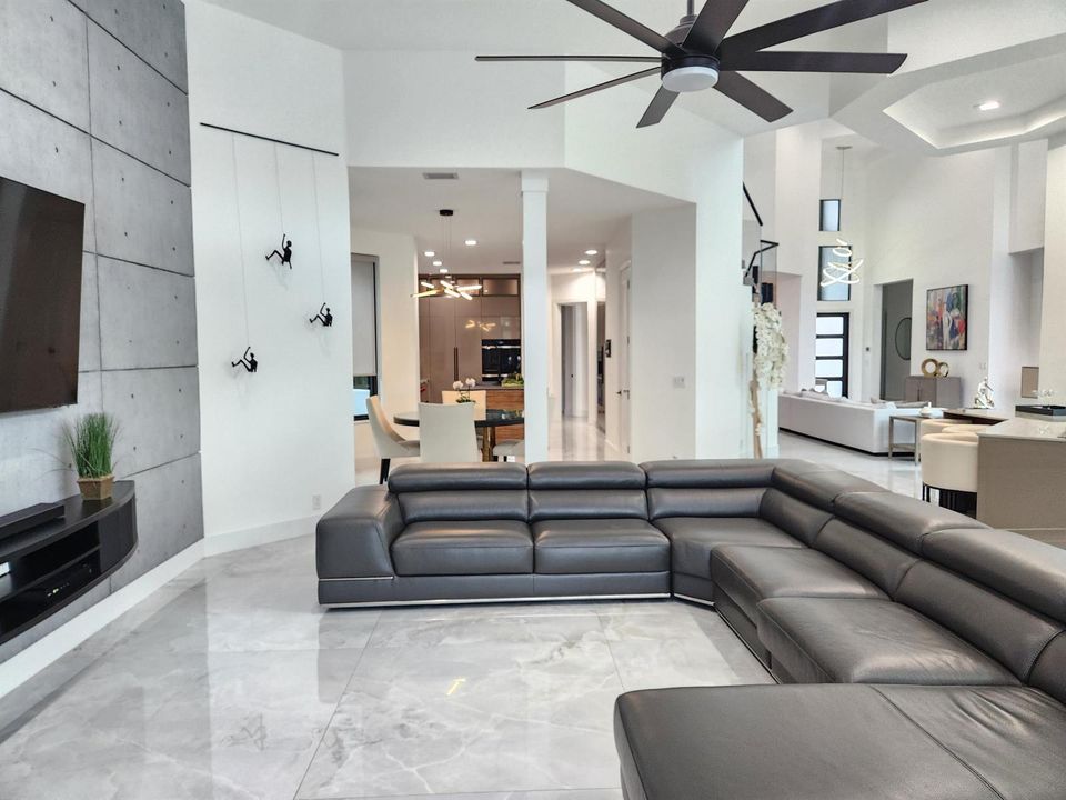 7928 Talavera 4633 Sq Ft GOLF Rental