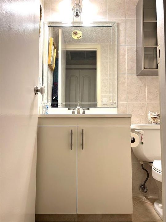 2057 M BATH CAMBRIDGE C FRONT