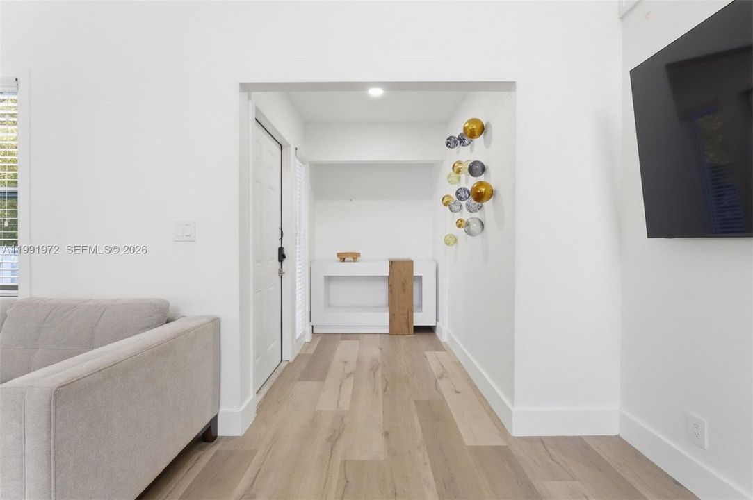 На продажу: $785,000 (3 спален, 2 ванн, 1667 Квадратных фут)