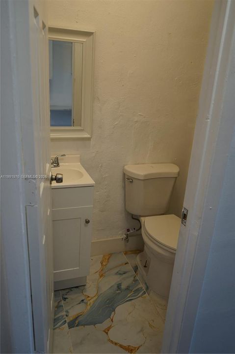 En Renta: $1,450 (1 camas, 1 baños, 1923 Pies cuadrados)