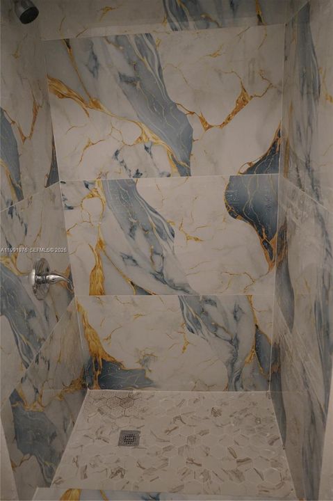 En Renta: $1,450 (1 camas, 1 baños, 1923 Pies cuadrados)