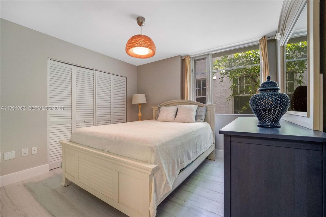 En Venta: $650,000 (2 camas, 2 baños, 1038 Pies cuadrados)