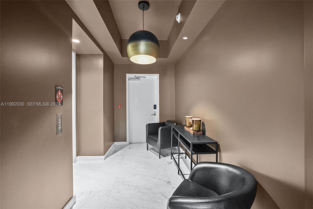 На продажу: $1,850,000 (4 спален, 4 ванн, 2188 Квадратных фут)