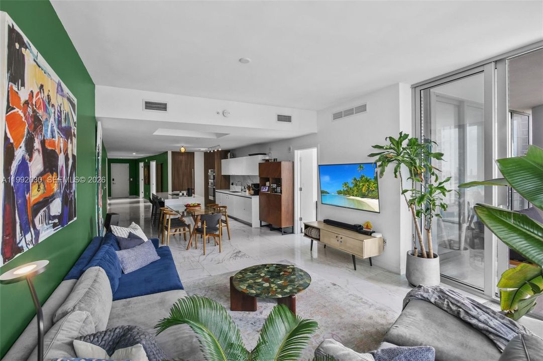 На продажу: $1,850,000 (4 спален, 4 ванн, 2188 Квадратных фут)