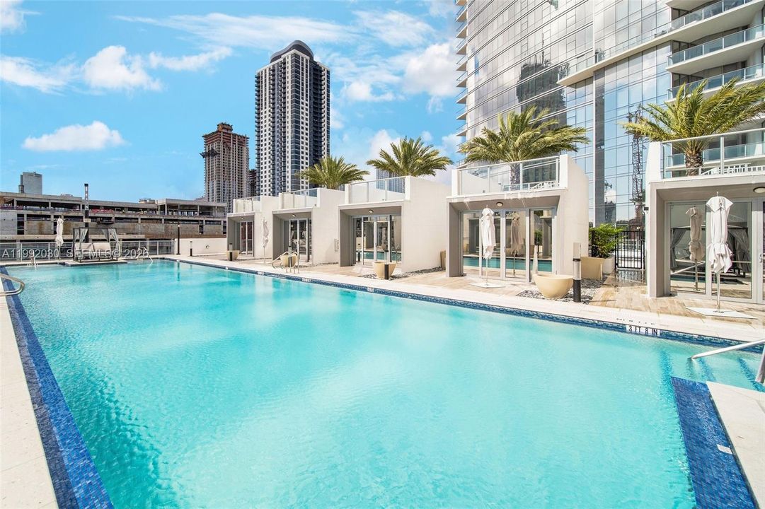 На продажу: $1,850,000 (4 спален, 4 ванн, 2188 Квадратных фут)