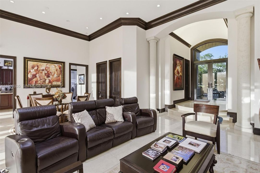 En Venta: $6,900,000 (4 camas, 4 baños, 3668 Pies cuadrados)