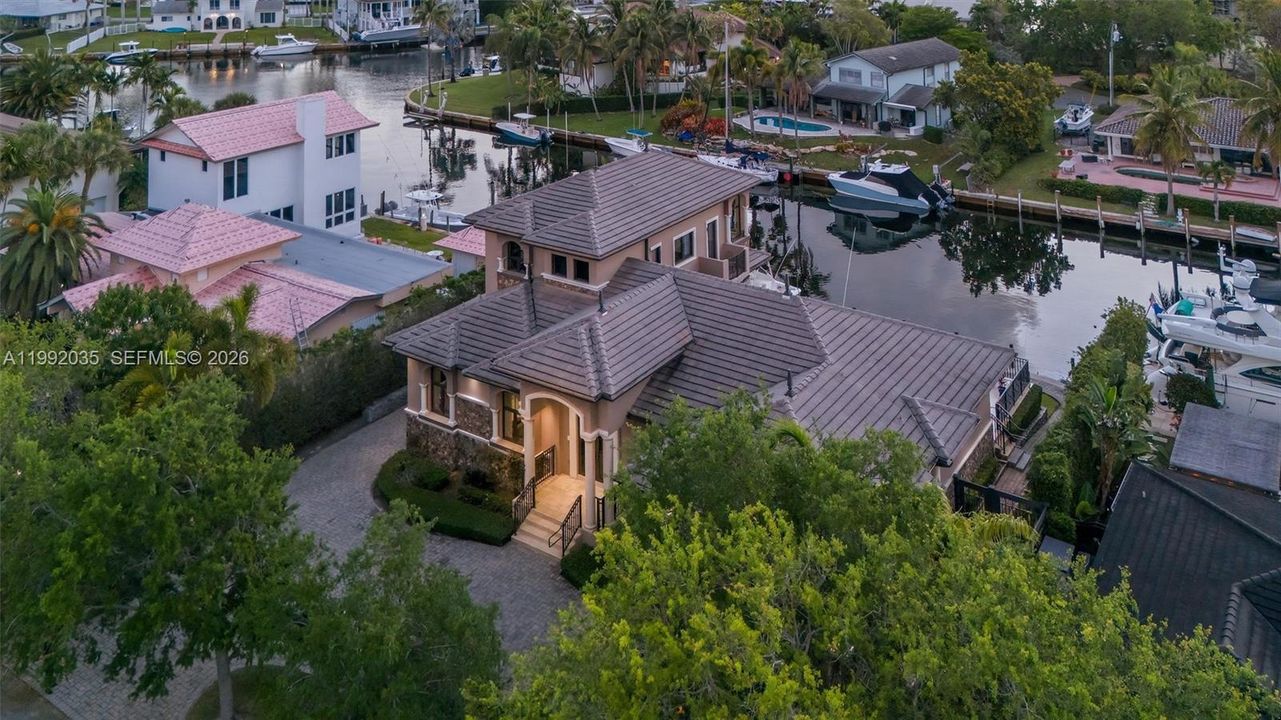 En Venta: $6,900,000 (4 camas, 4 baños, 3668 Pies cuadrados)