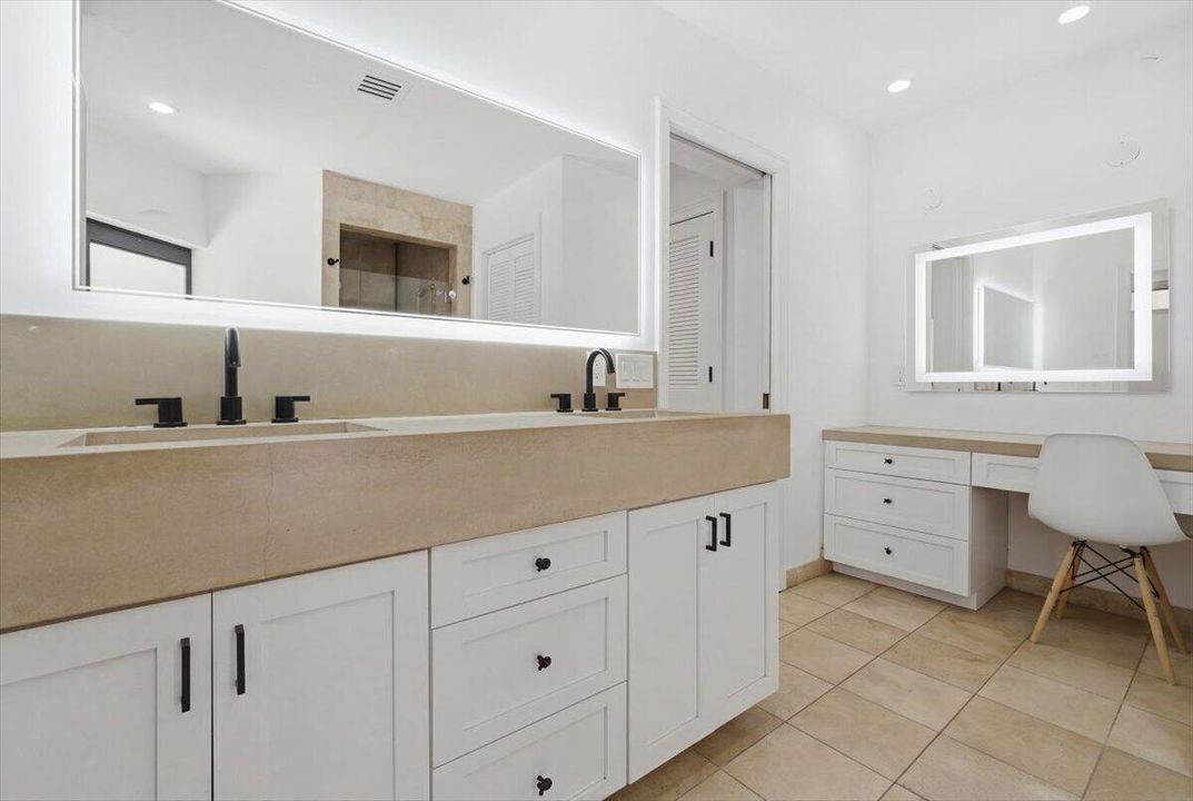 50-Master Bathroom