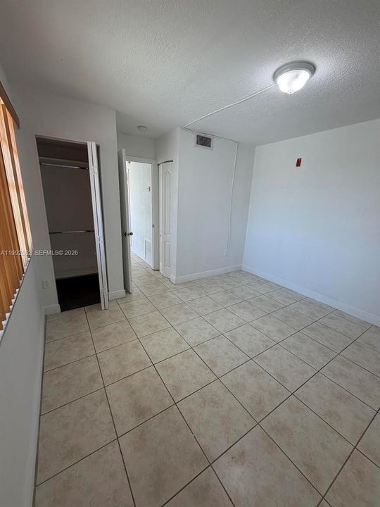 В аренду: $1,700 (1 спален, 1 ванн, 635 Квадратных фут)